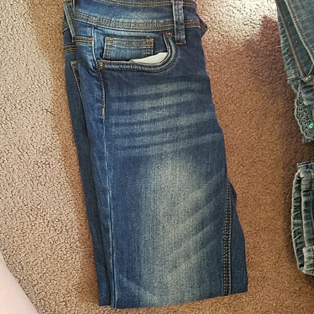 Jeans